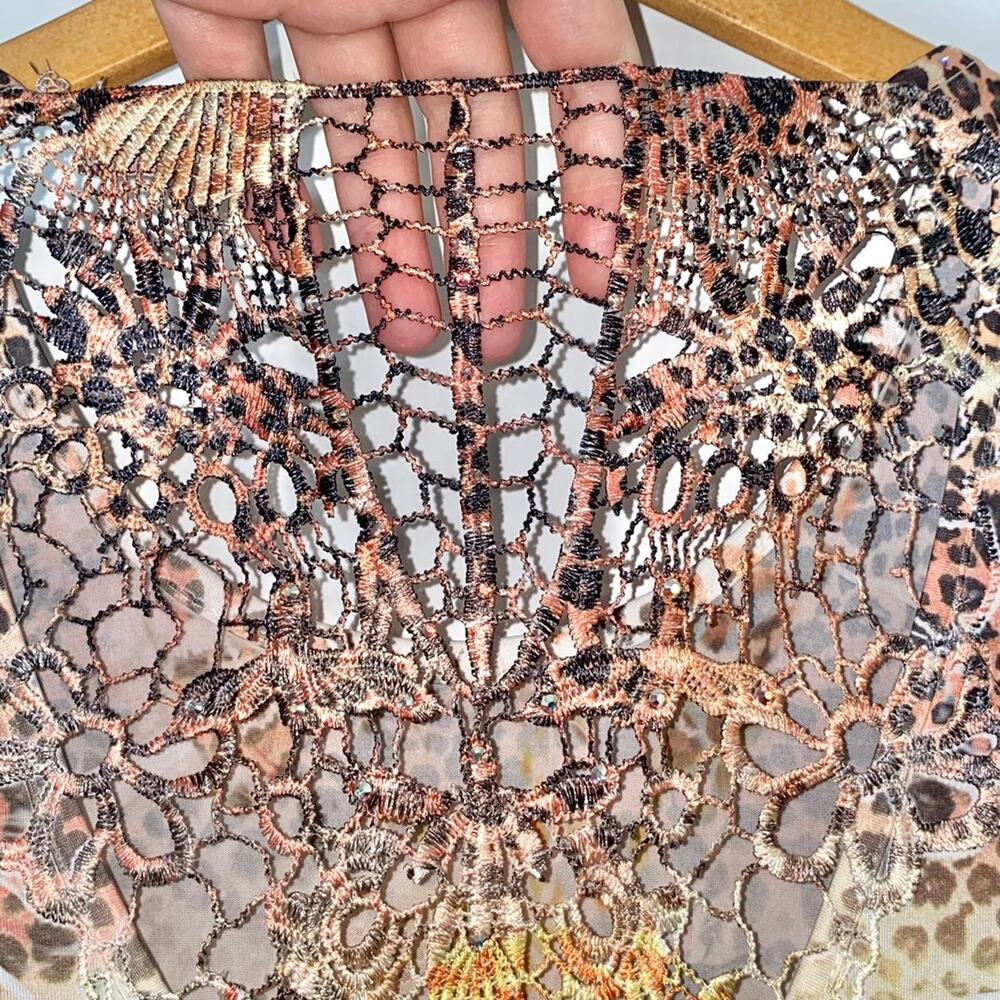 S VTG Y2k Sue Who Sublimation Embellished Studded Crochet Back Butterfly Tee - Picture 12 of 13